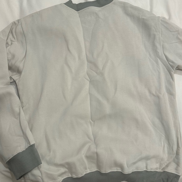 Taylor Swift Crew - Picture 2 of 3